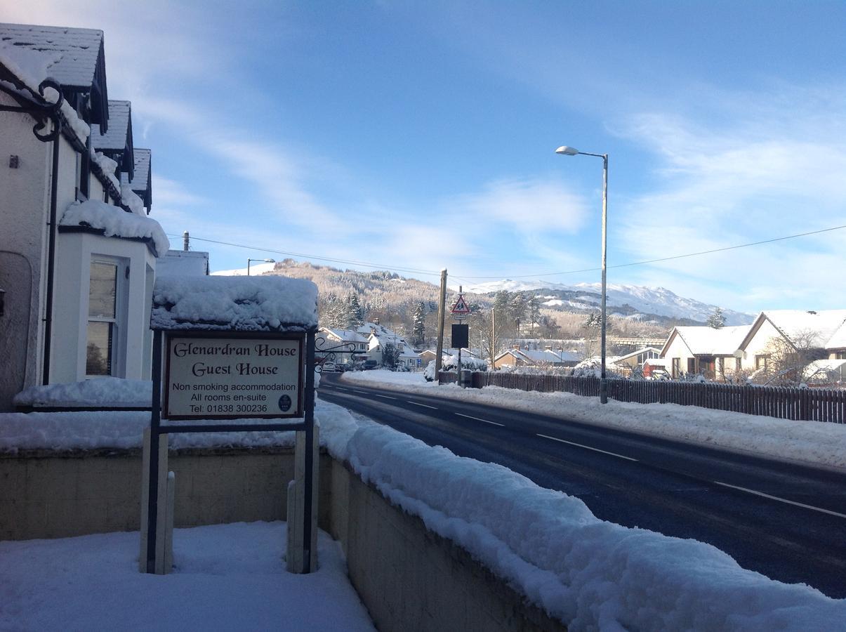 Bed and Breakfast Glenardran House Crianlarich Esterno foto