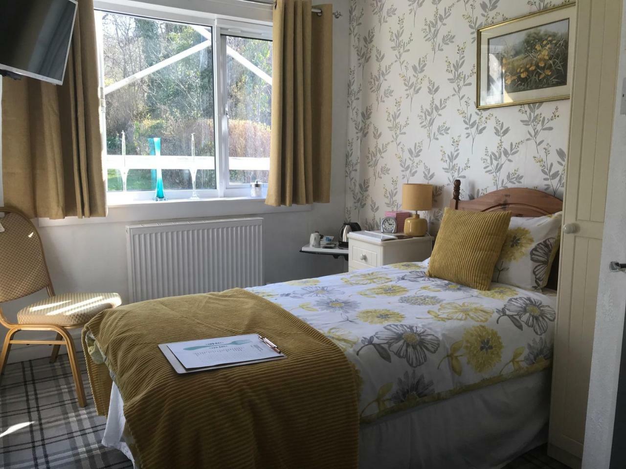 Bed and Breakfast Glenardran House Crianlarich Esterno foto