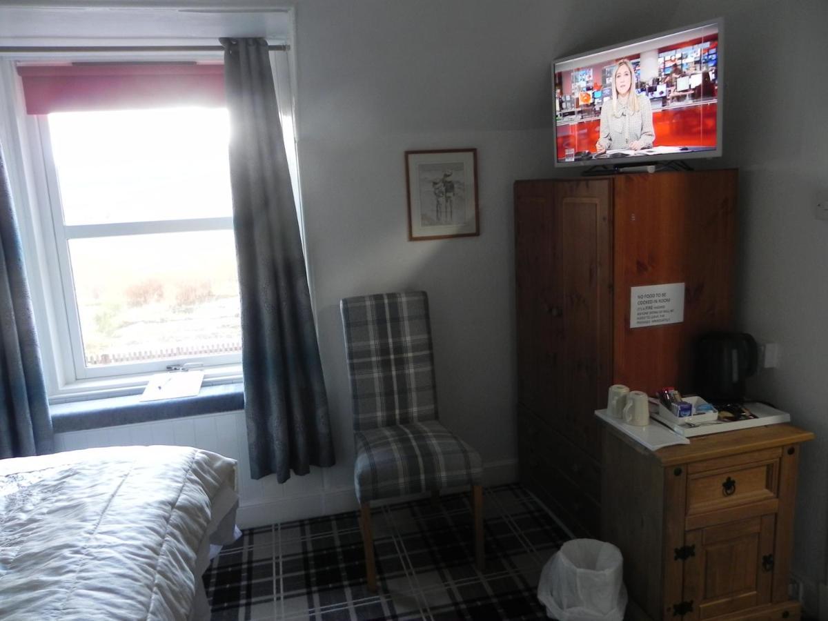 Bed and Breakfast Glenardran House Crianlarich Esterno foto